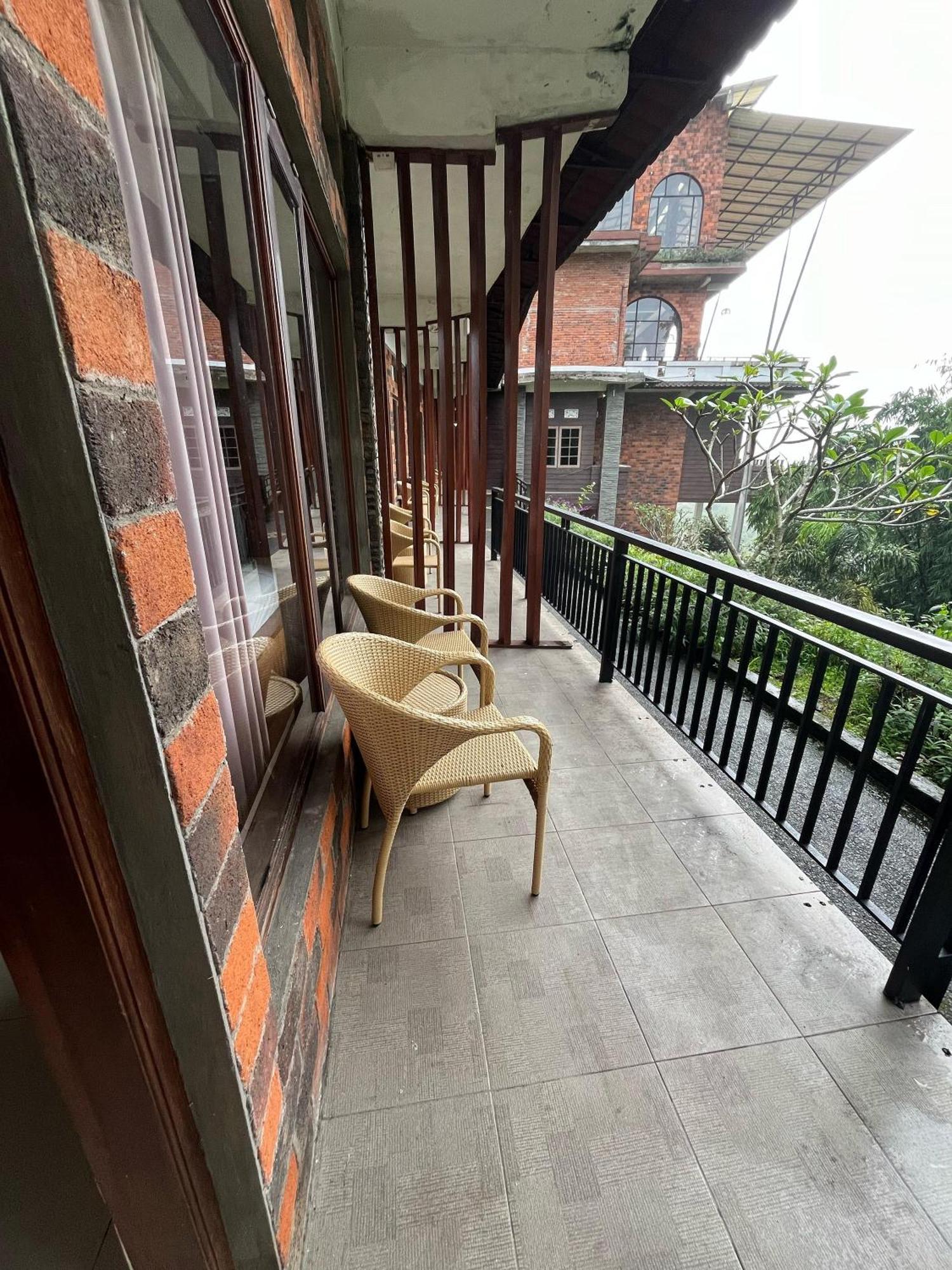 Caldera Hotel & Restaurant กินตามานี ภายนอก รูปภาพ