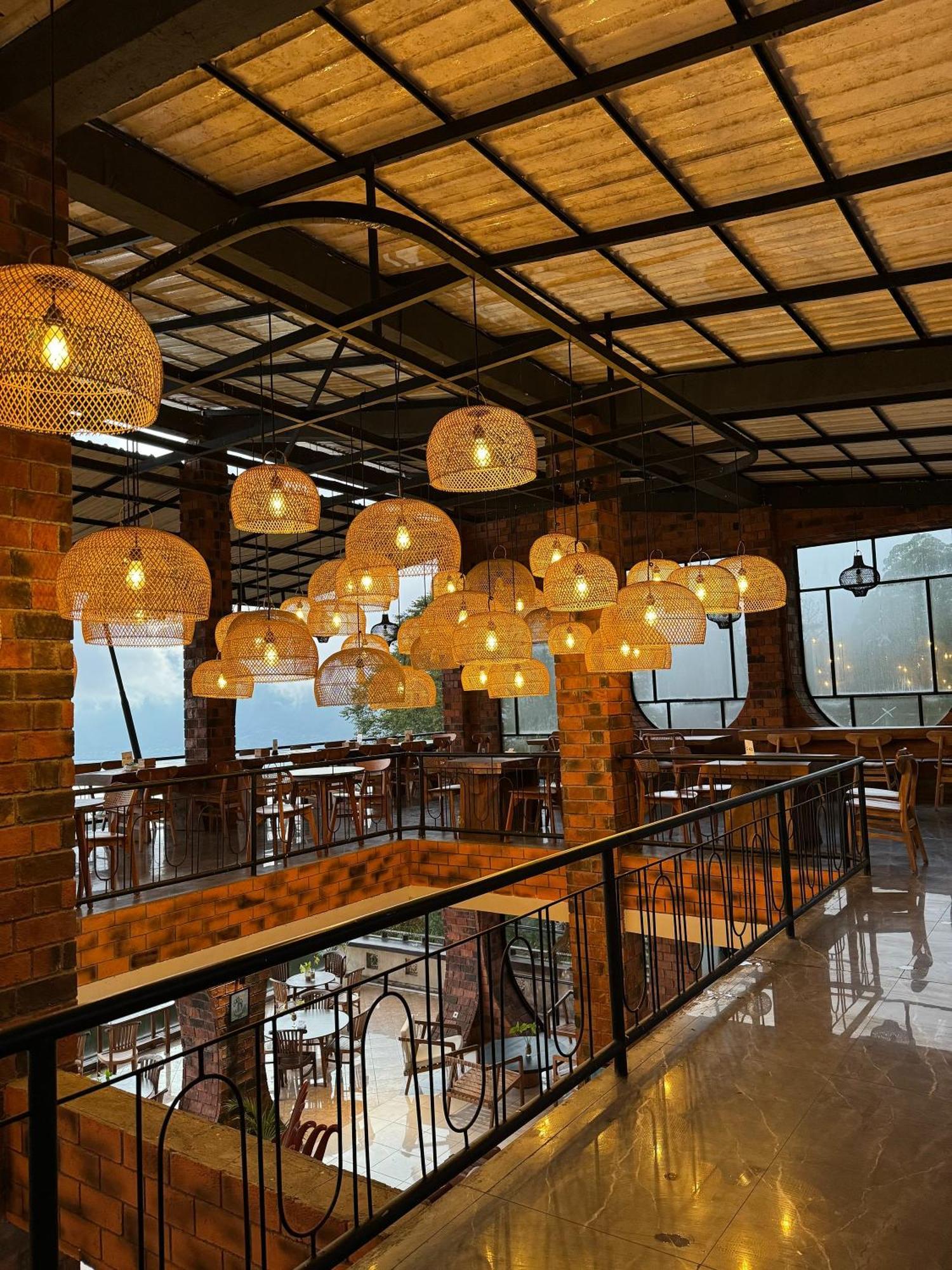 Caldera Hotel & Restaurant กินตามานี ภายนอก รูปภาพ