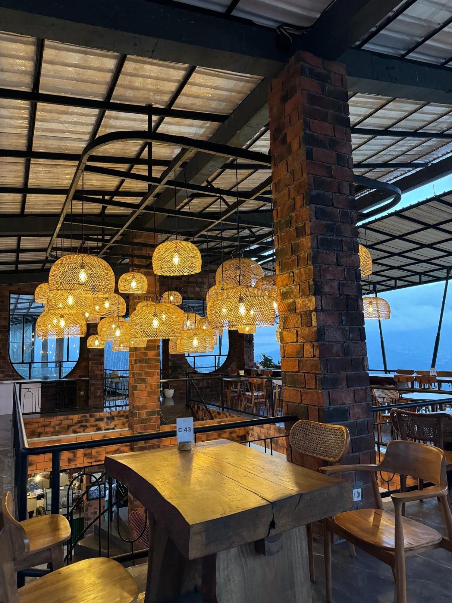 Caldera Hotel & Restaurant กินตามานี ภายนอก รูปภาพ
